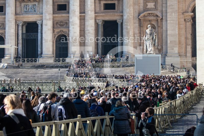 Rome, Italy. January 24, 2016: Angelus. St Peter’s Square Sunday - Angelo Cordeschi